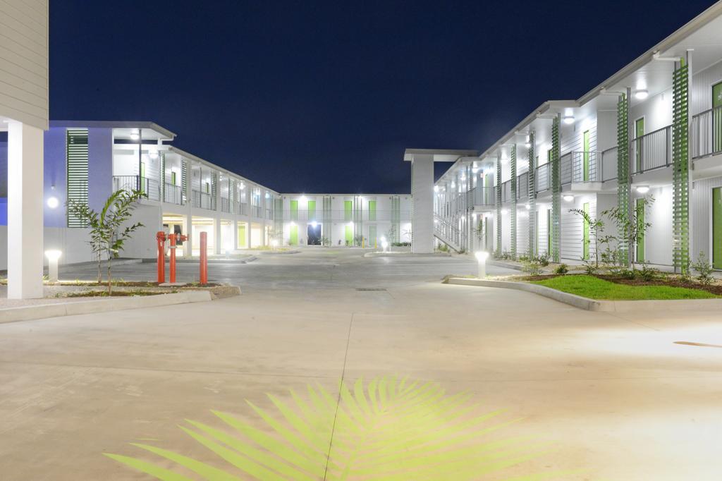 Mackay Oceanside Central Hotel Official ภายนอก รูปภาพ