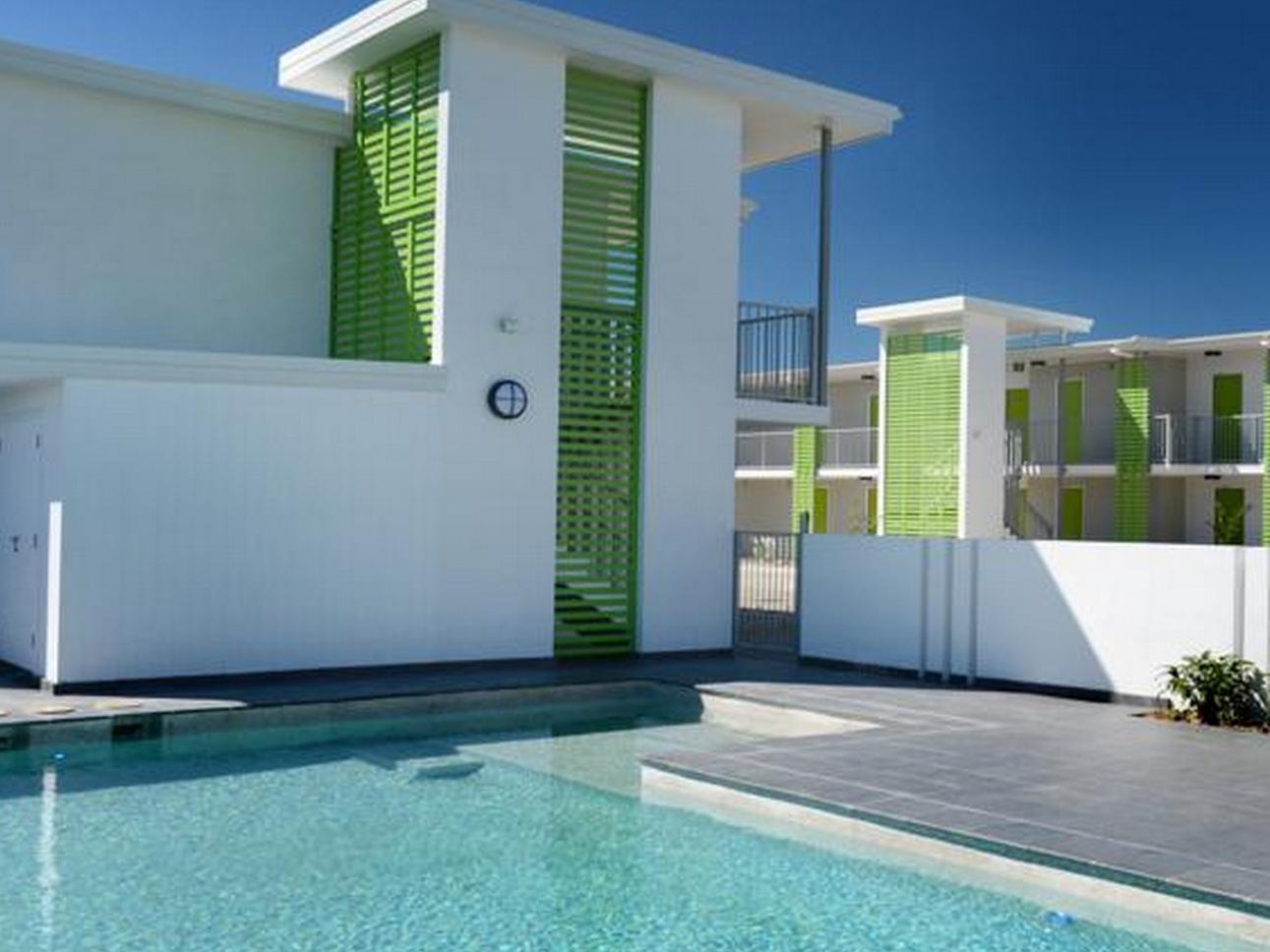 Mackay Oceanside Central Hotel Official ภายนอก รูปภาพ