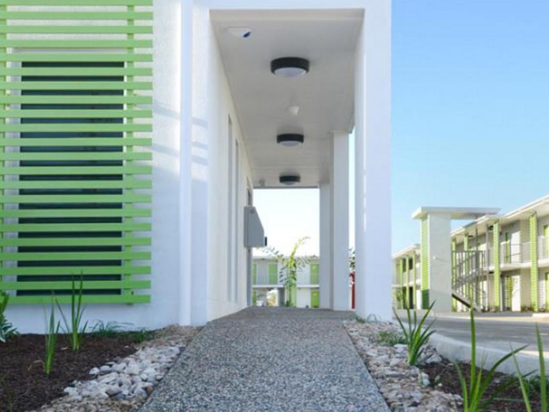 Mackay Oceanside Central Hotel Official ภายนอก รูปภาพ