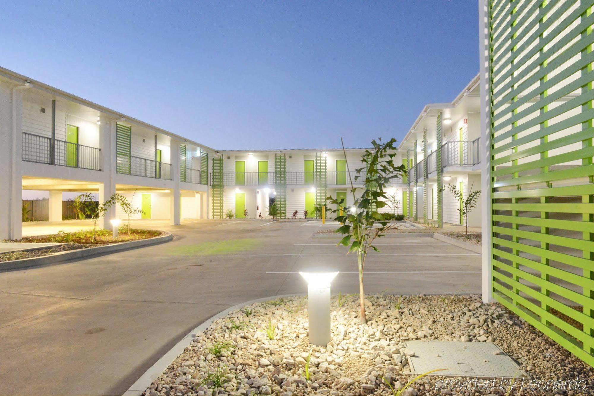 Mackay Oceanside Central Hotel Official ภายนอก รูปภาพ